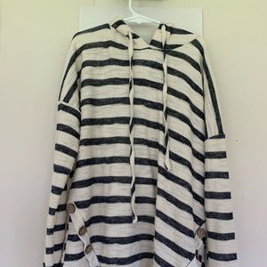 💓black and white striped sweater